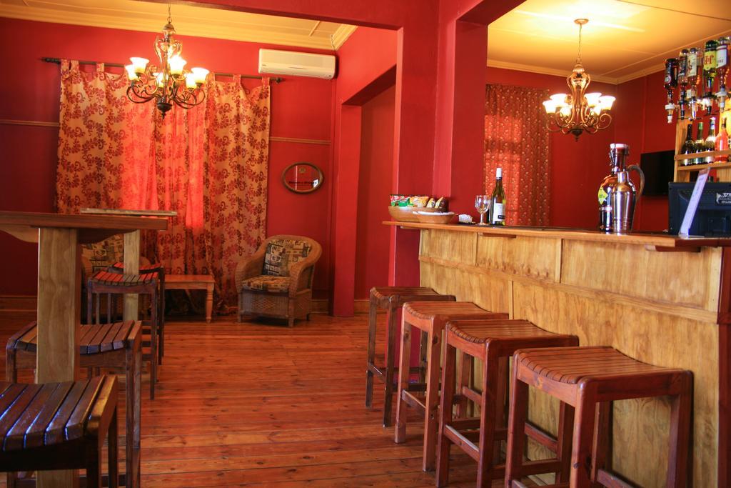 Steytlerville Royal Hotel Eksteriør billede